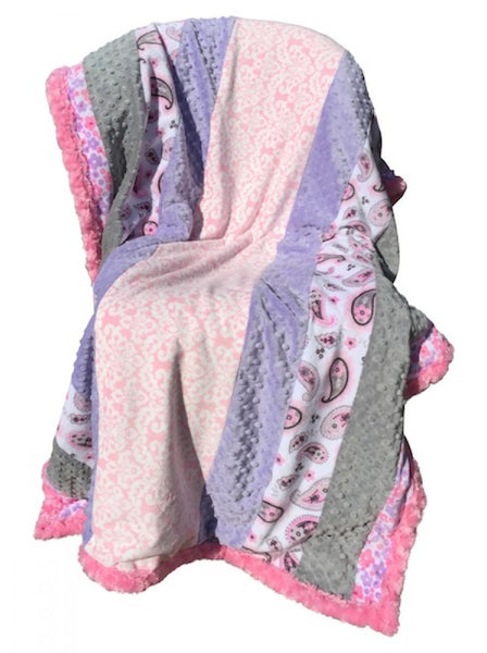 Cozy Cuddly Patchwork Blanket - Blush